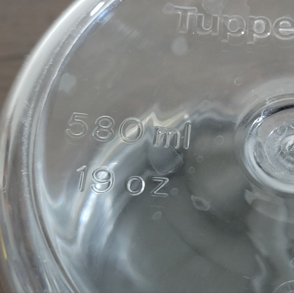 Tupperware Counterscaping Dry Container - Picture 2 of 3